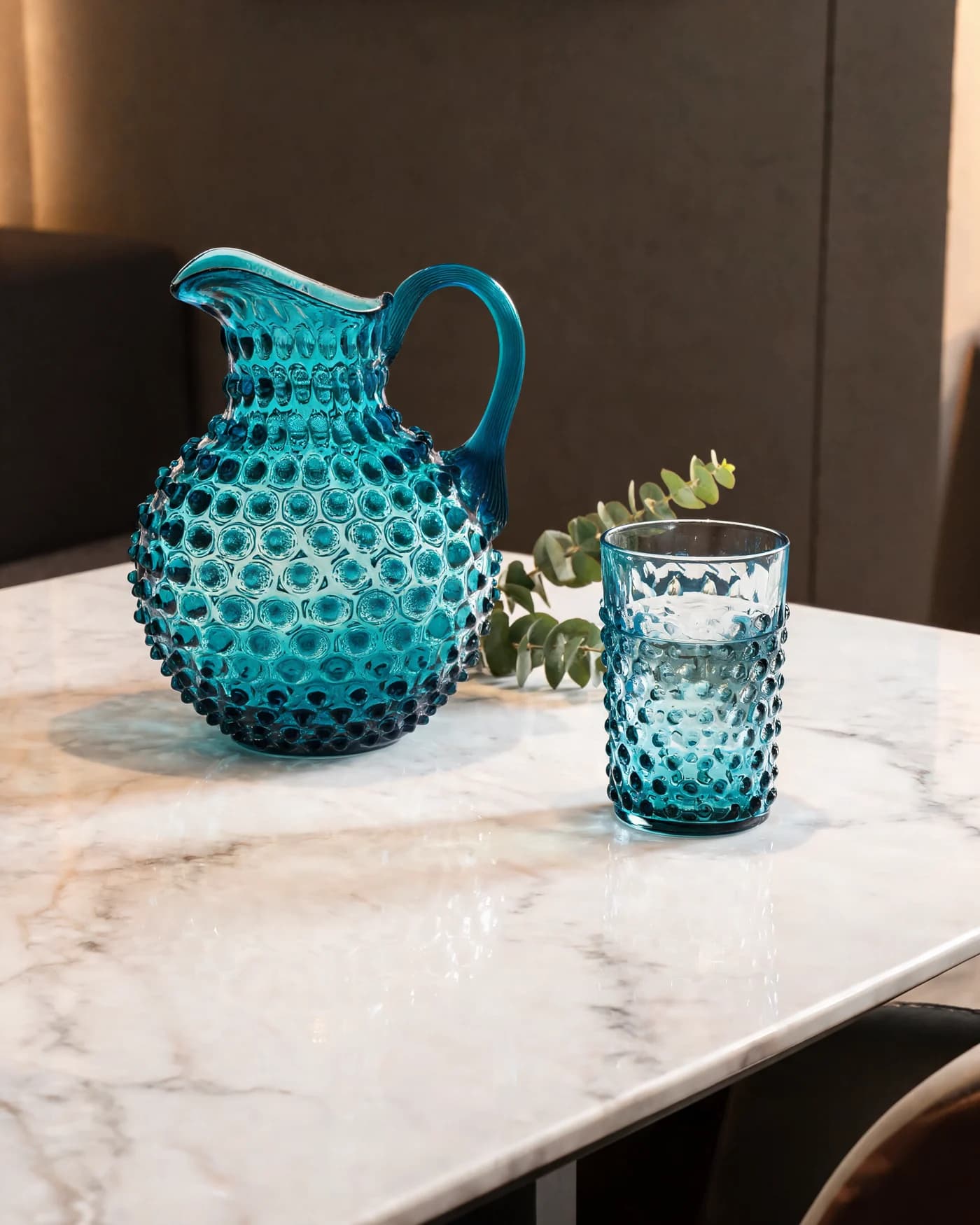 Aquamarine Hobnail Bardak — kullanım görseli