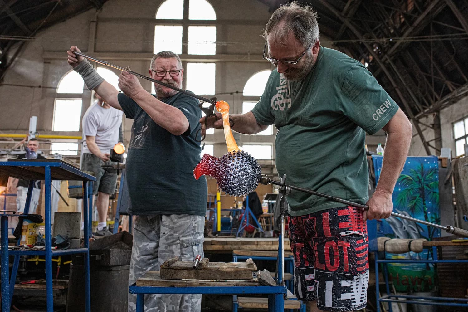 Bonsai Green Hobnail Bardak — Copy of LIMCHI, photoshoot in a glass factory, traditional glass blowing (1).jpg